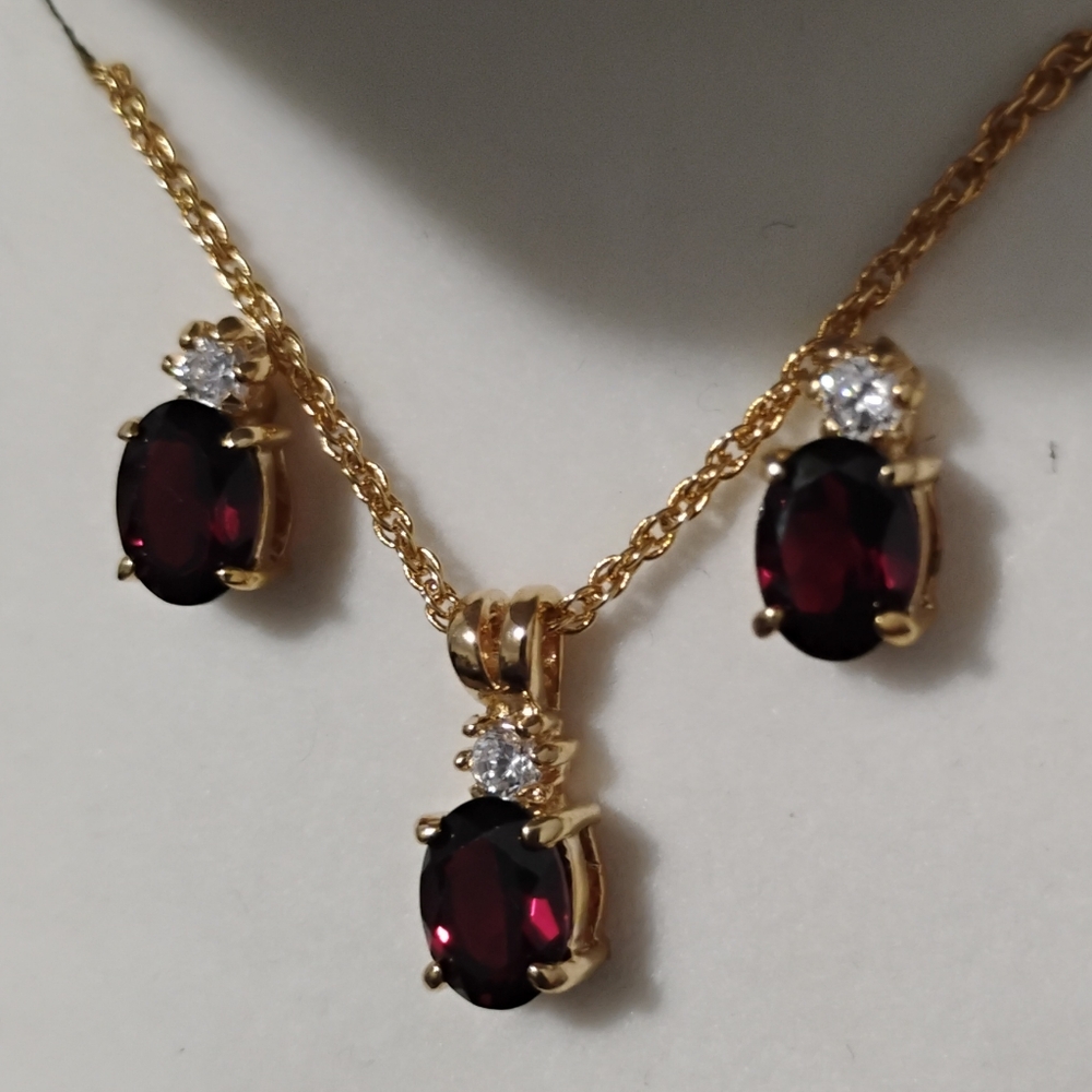 Garnet Earrings & Necklace Set